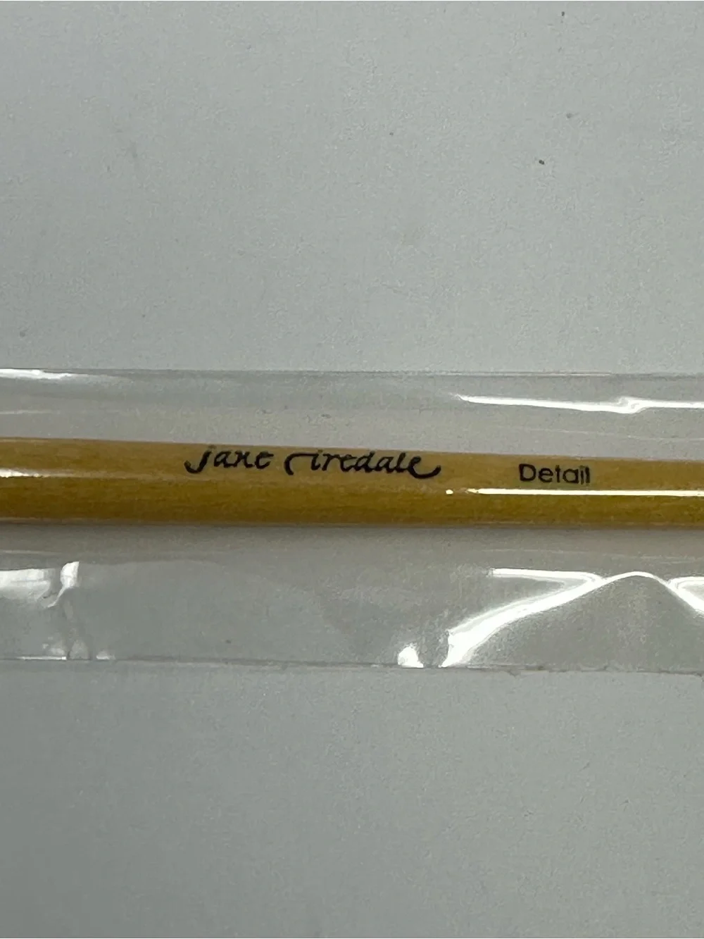 NEW!! JANE IREDALE Detail Brush Sealed C6